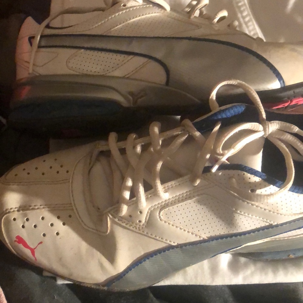 shoes - Picture 2 of 2